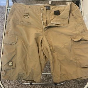 Triple Aught Design Force 10 AC cargo shorts. Size 34 tan color